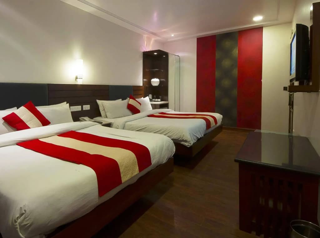 Hotel Aura - Near to New Delhi Railway Station - photo 4