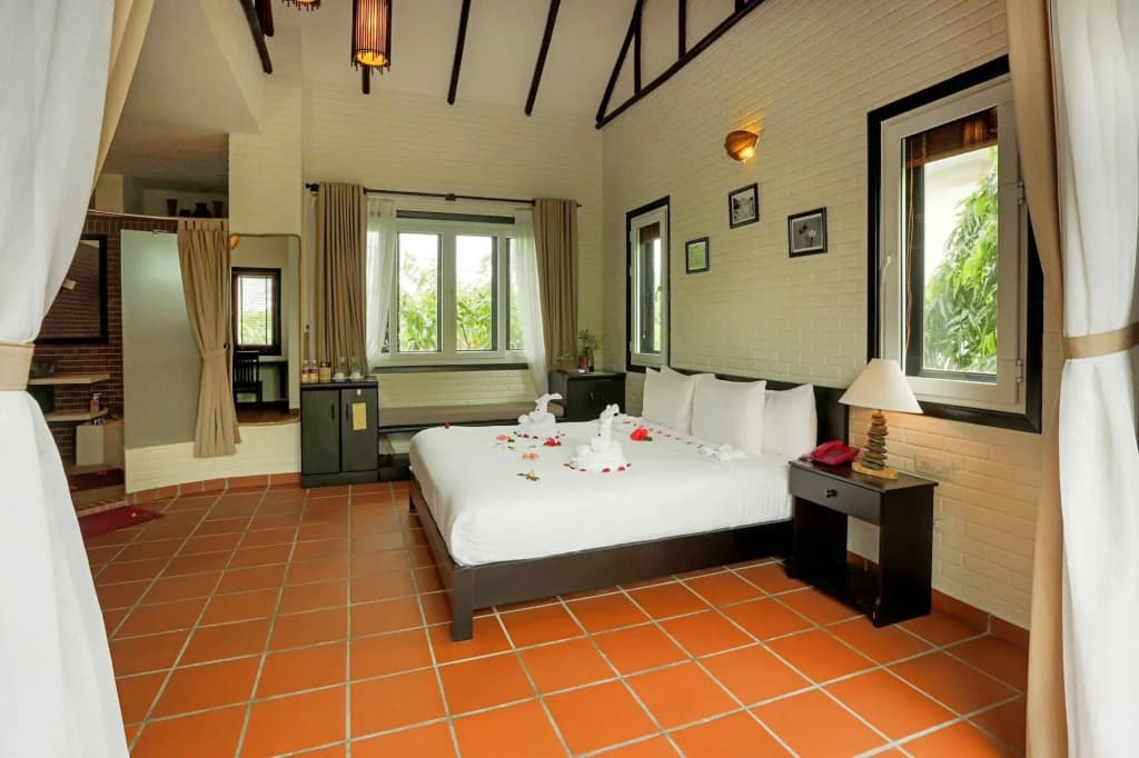 East West Villa - photo 5
