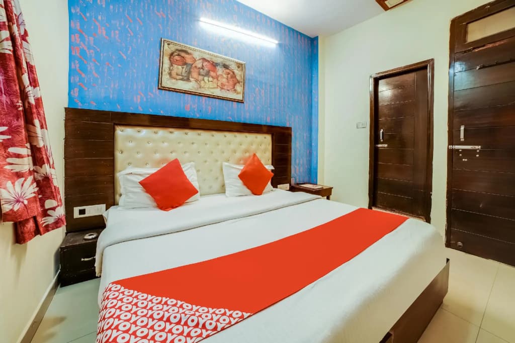 OYO 71555 Hotel Payal - main photo