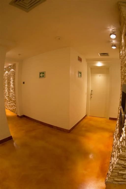 Hotel Aurora - photo 11