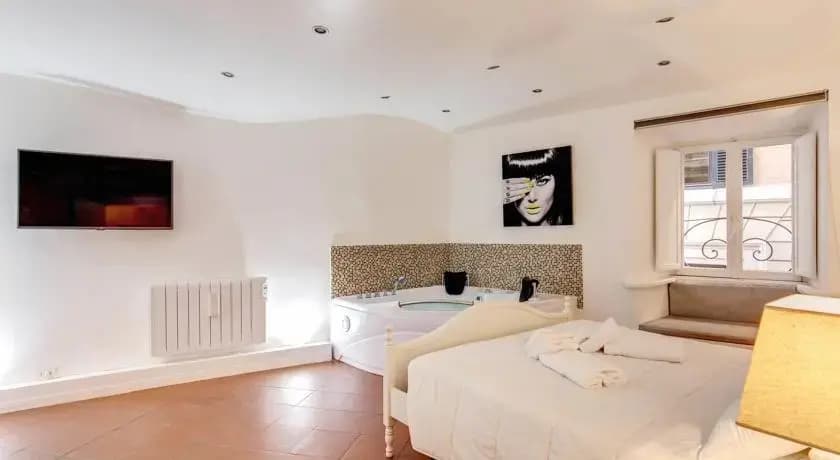 HI Pantheon apartment Rome - photo 2