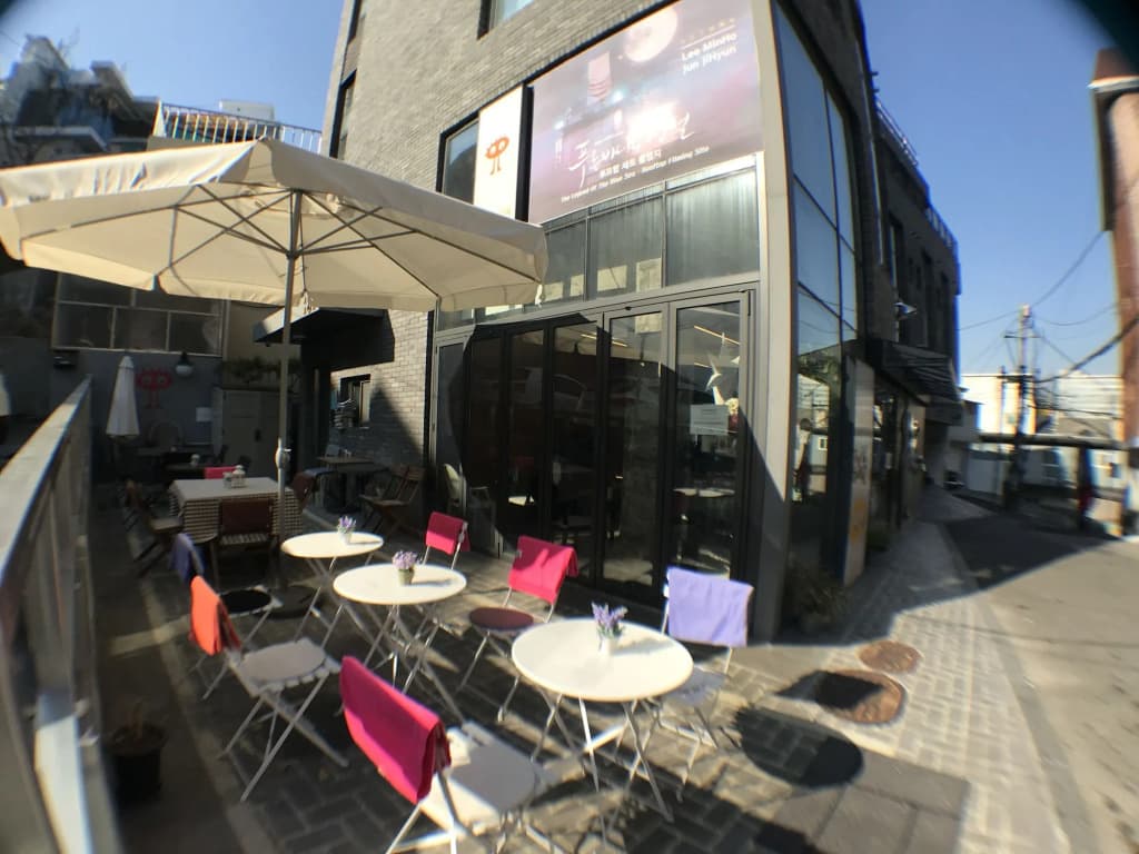 Myeongdong Artmonstay Guesthouse - photo 34