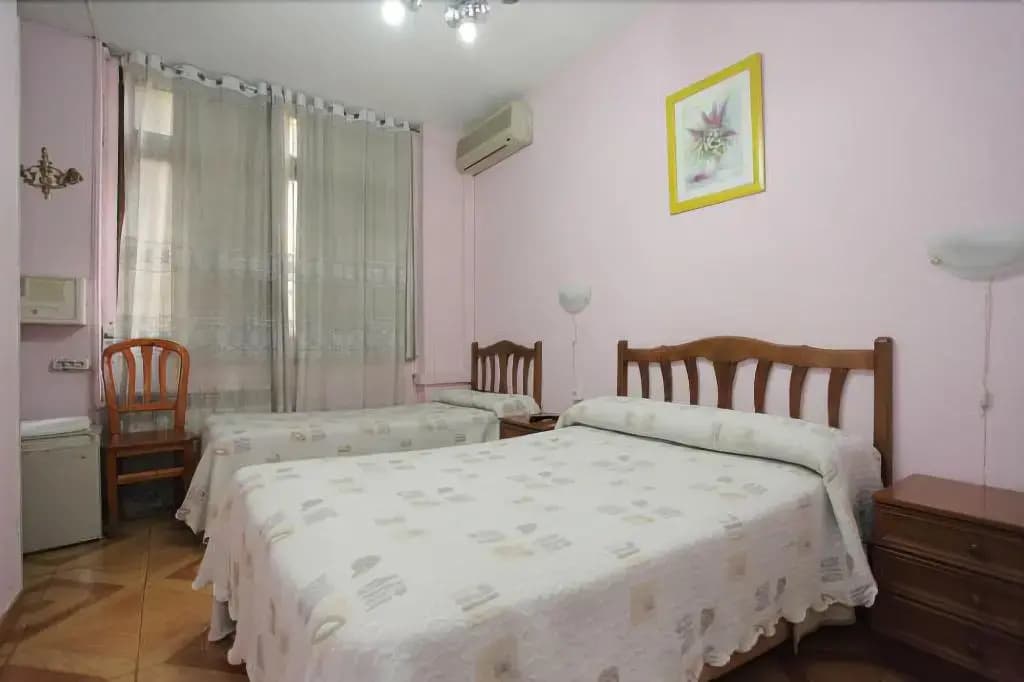 Hostal Fuentesol - photo 6
