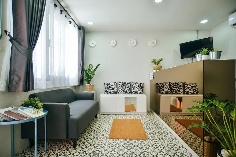 To Sleep Poshtel - photo 12