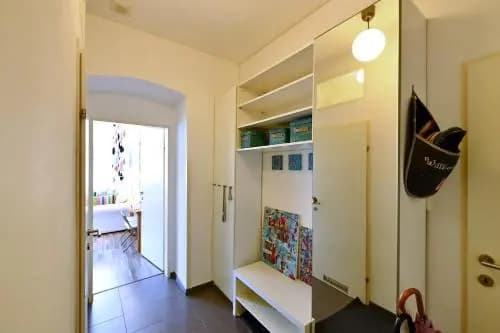 GOOD(wo)MAN'S HOME I - photo 7