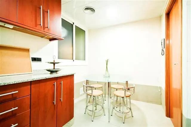 Apartcelona Diagonal - photo 11