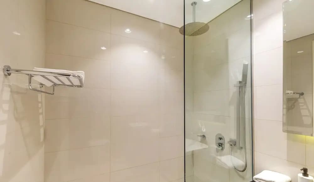 Manzil - Designer 1 BR Apt near Burj & Dubai Mall - photo 7