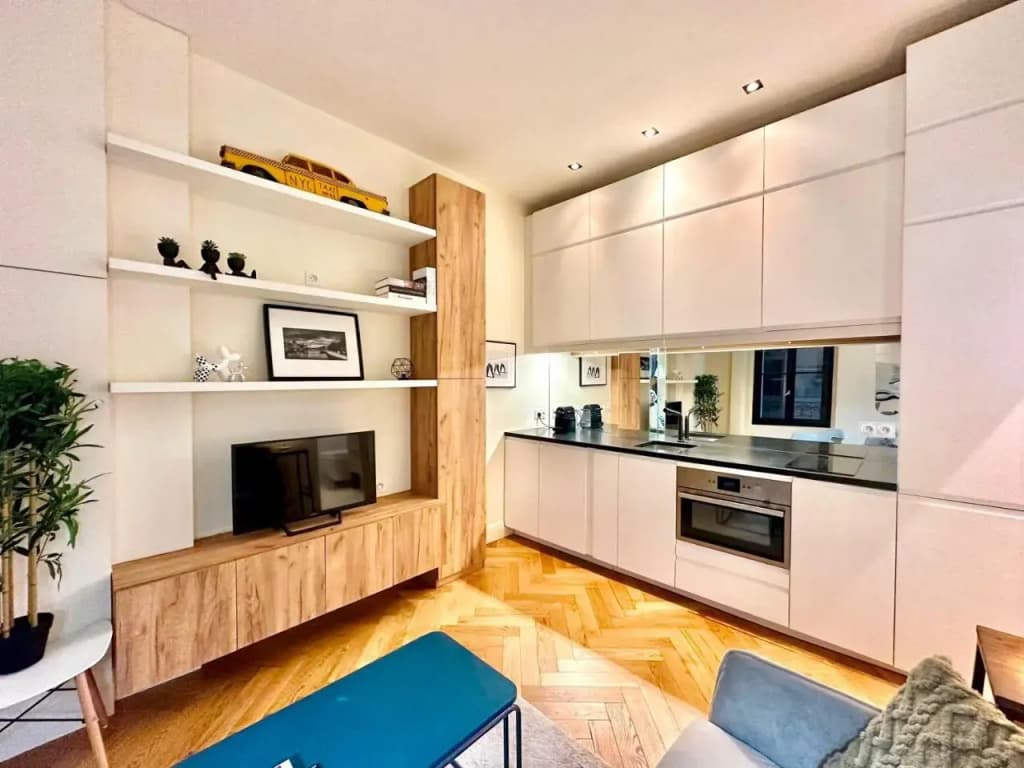 Family Apartment In Front Of The Eiffel Tower - photo 8