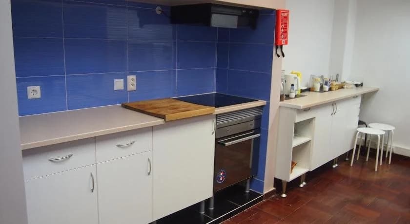 Lisbon Landscape Hostel - photo 25