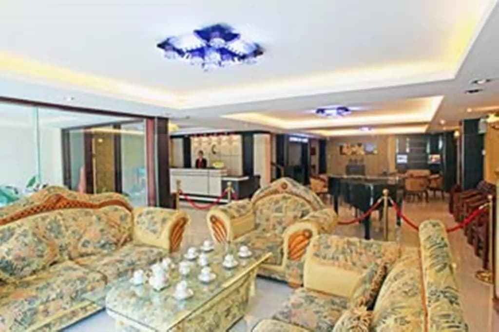 Blue Ocean II Hotel - photo 2