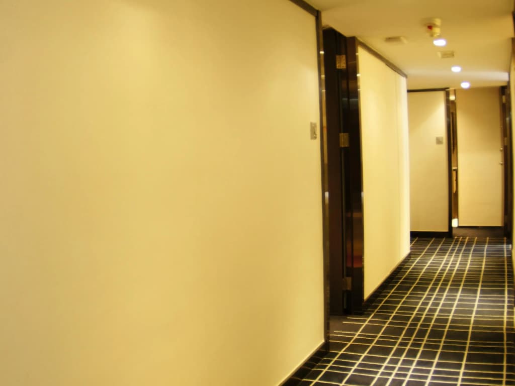 Noble Park Hotel - photo 12