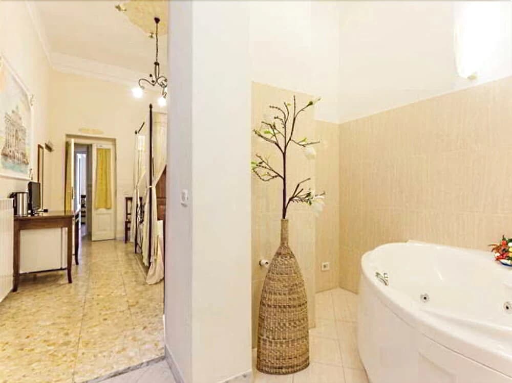 Trastevere Terrace Suites - photo 16