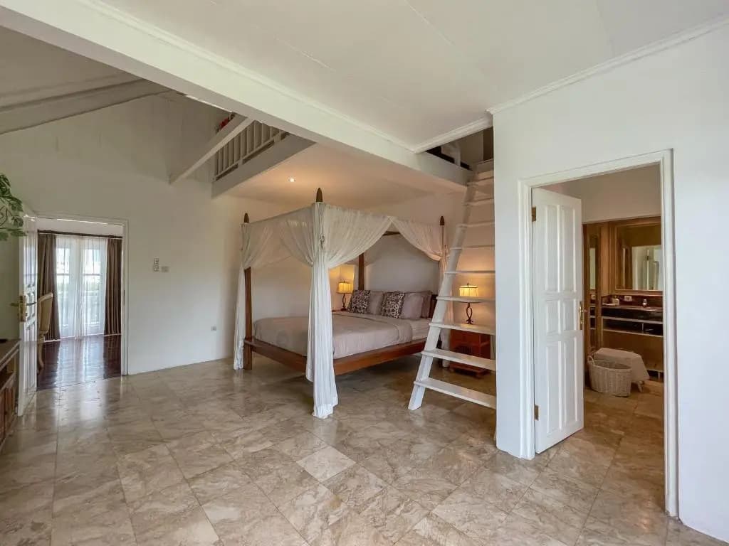 Villa Putih - Canggu beach house 150m Berawa beach - photo 4