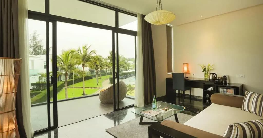Melia Danang Beach Resort - photo 8