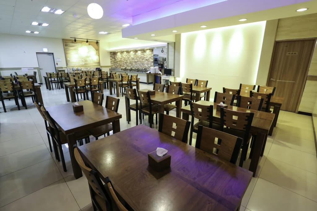 Yeongdeungpo VIP Hotel - photo 17