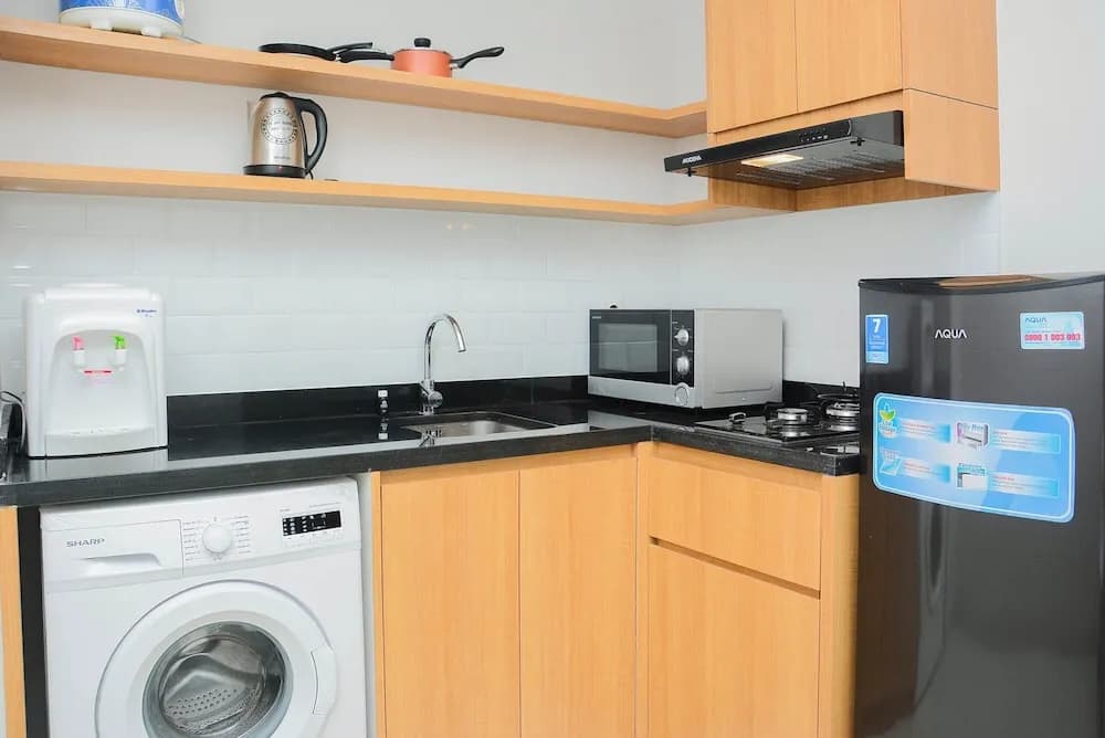 Best Modern 1br Apartment the Mansion Kemayoran - photo 1