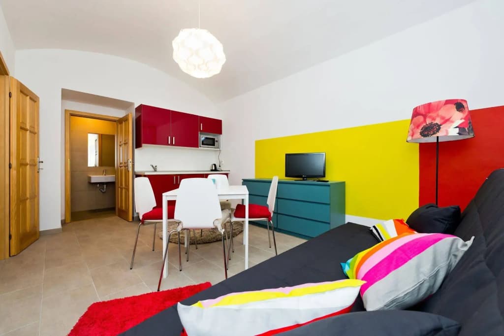 Budget Apartment - photo 33