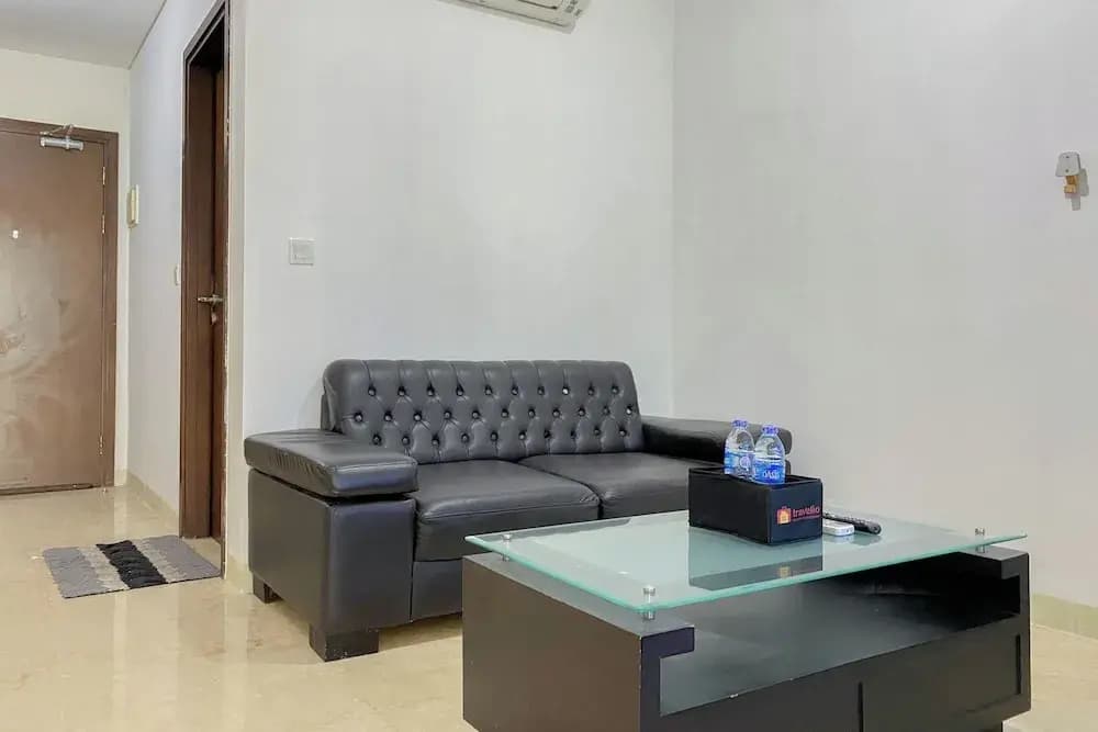 Cozy And Simply Look 1Br Lavenue Pancoran Apartment - photo 10