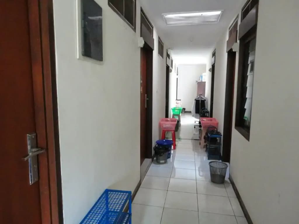 Eline Guesthouse Syariah - photo 10