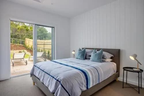 Molly's Beach House: - photo 3
