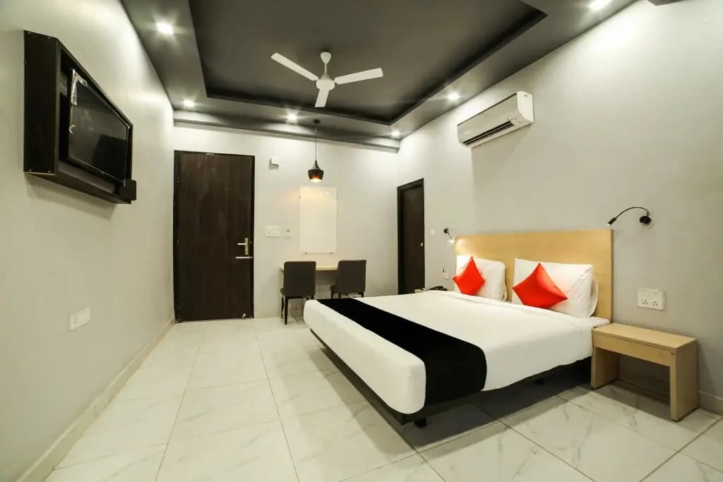 Rohil Residency by OYO Rooms - photo 4