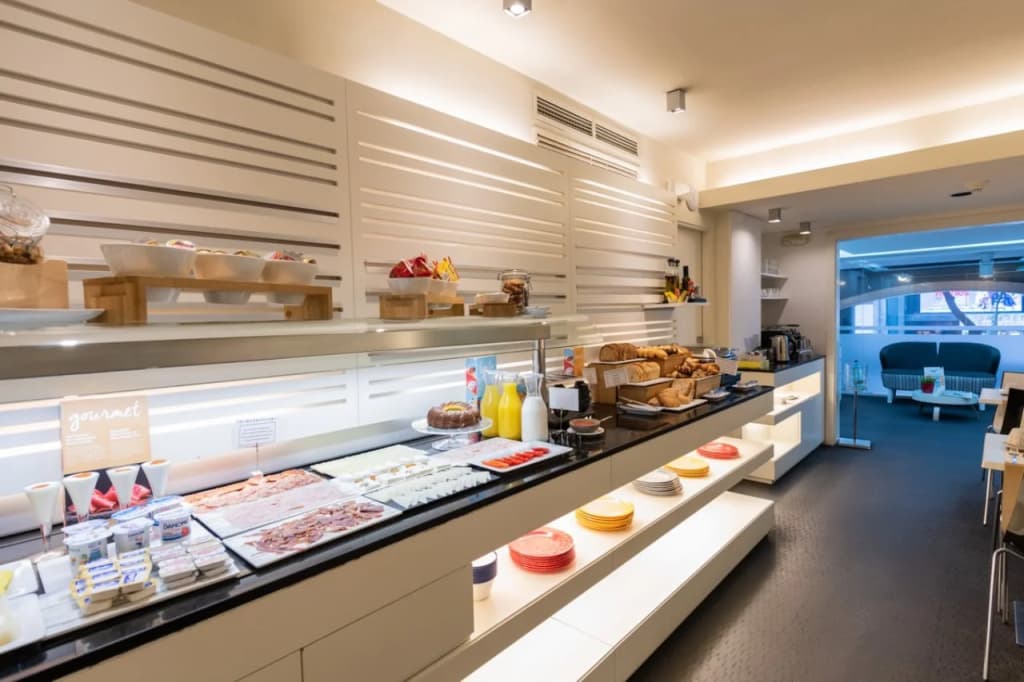 Atenea Rekord Suites Barcelona - photo 15