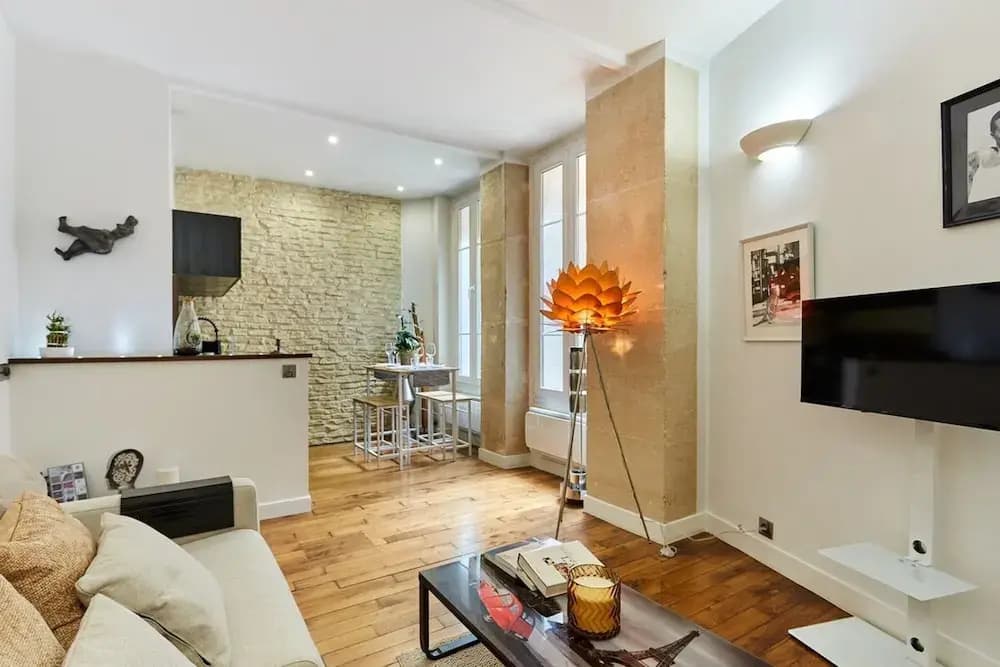 Charming 1 Bedroom Apartment Eiffel Tower - photo 11