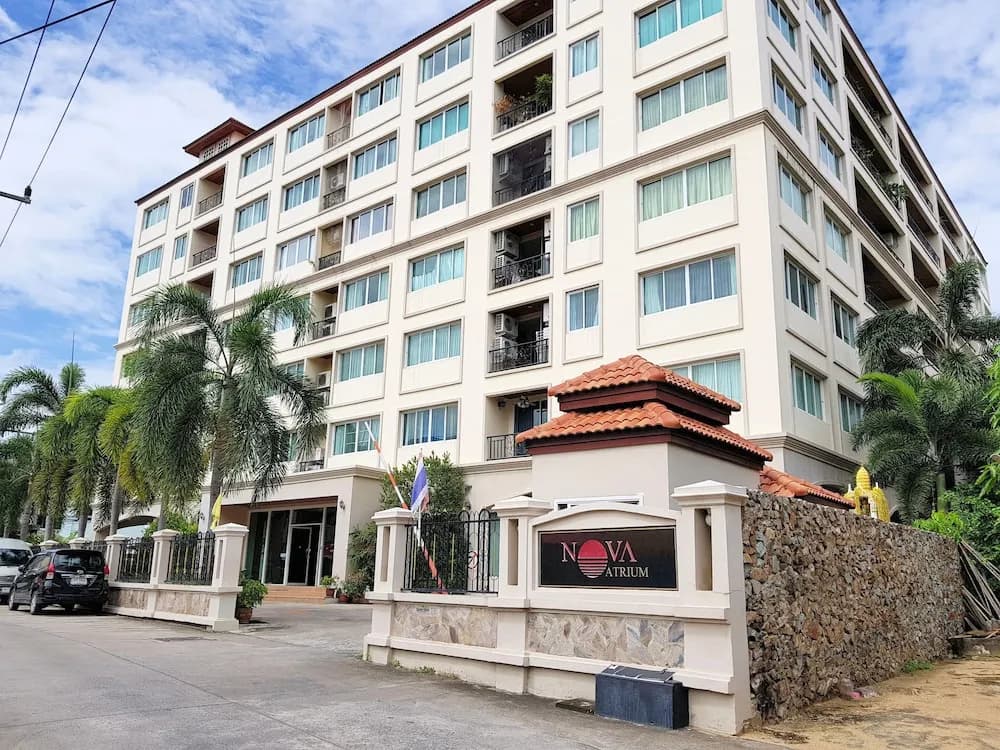 A Large 2 BR-3 Baths 207 Downtown - main photo