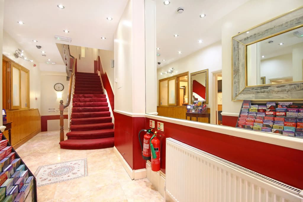 St. Mark Hotel - photo 12