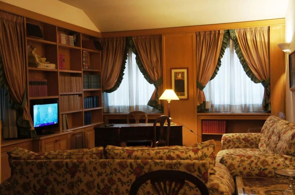 Fiftynine Luxury Apartments - photo 4
