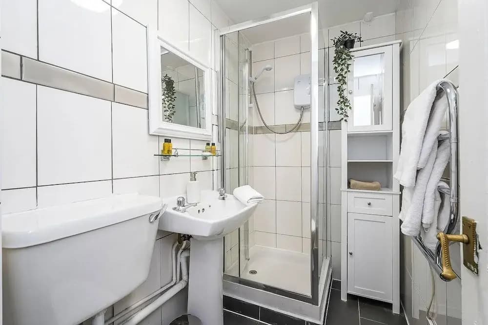 Modern - 2BR Flat Near Easter Road Stadium - photo 20
