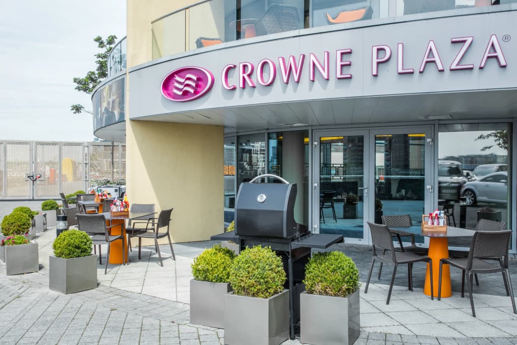 Crowne Plaza London - Battersea - photo 25