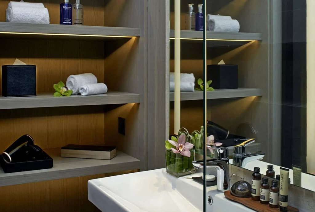 V E Hotel & Residence - photo 11