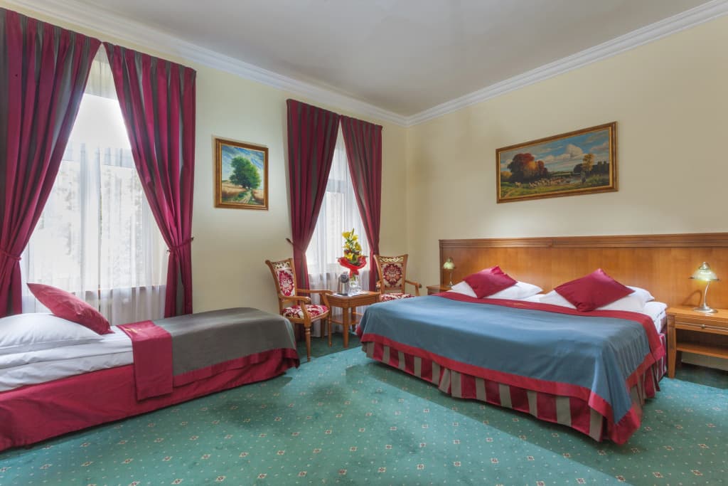 Green Garden Hotel - photo 5