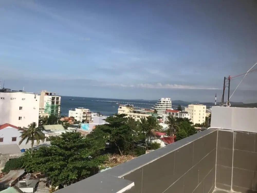 Sleepbox Hostel Phu Quoc - photo 13