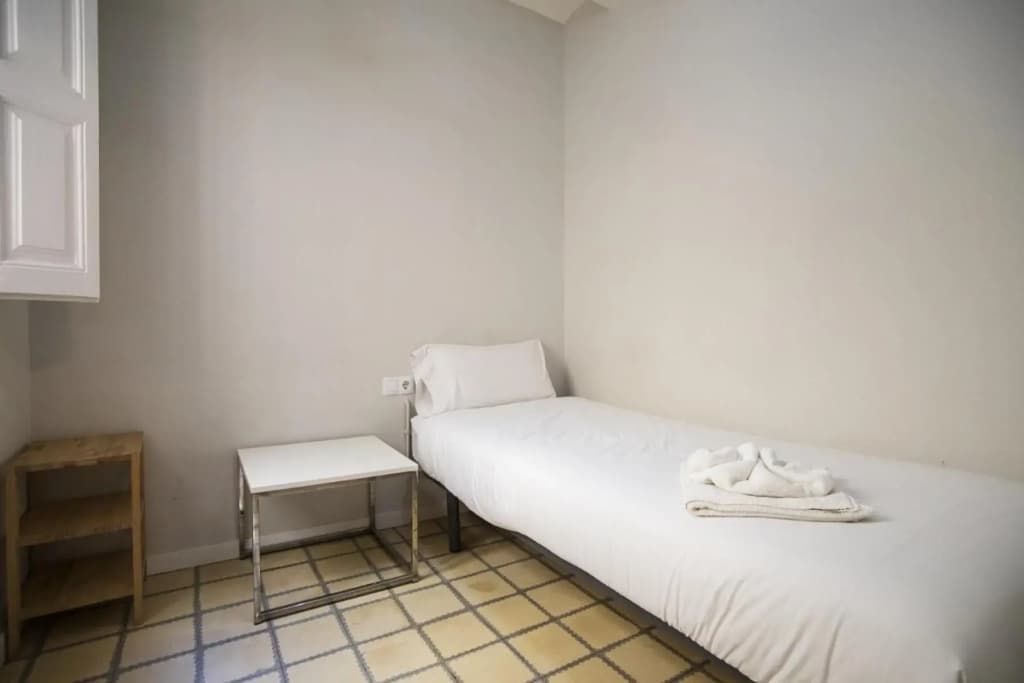 41CB193- Charming rustic apartment - photo 2