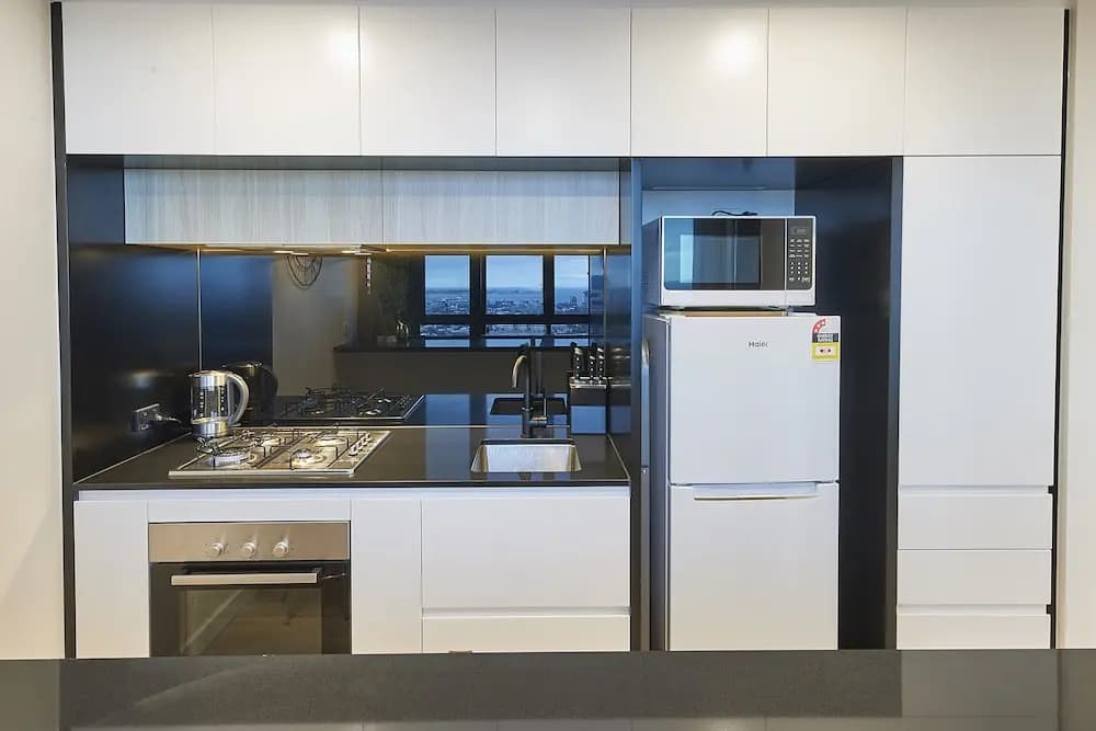 HFN Crown Boutique Apartment - photo 19