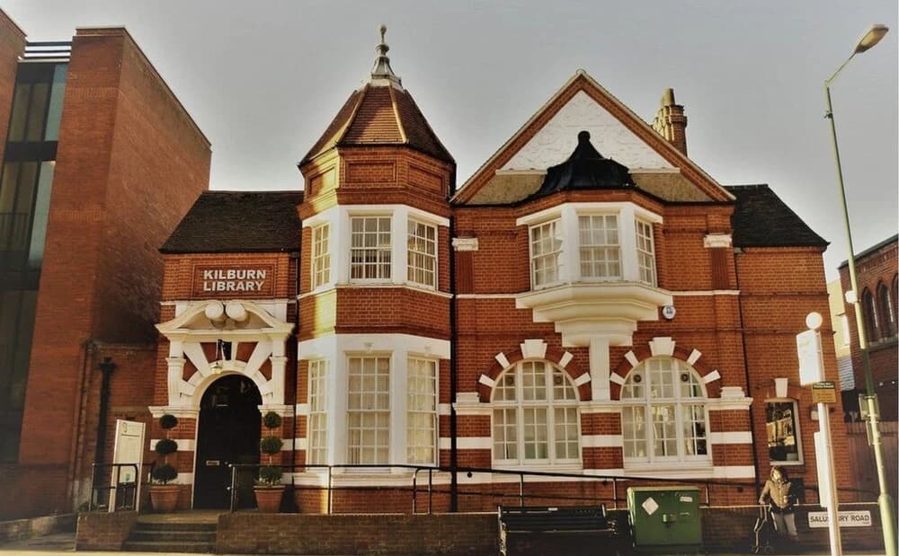 Warwick Avenue - photo 41