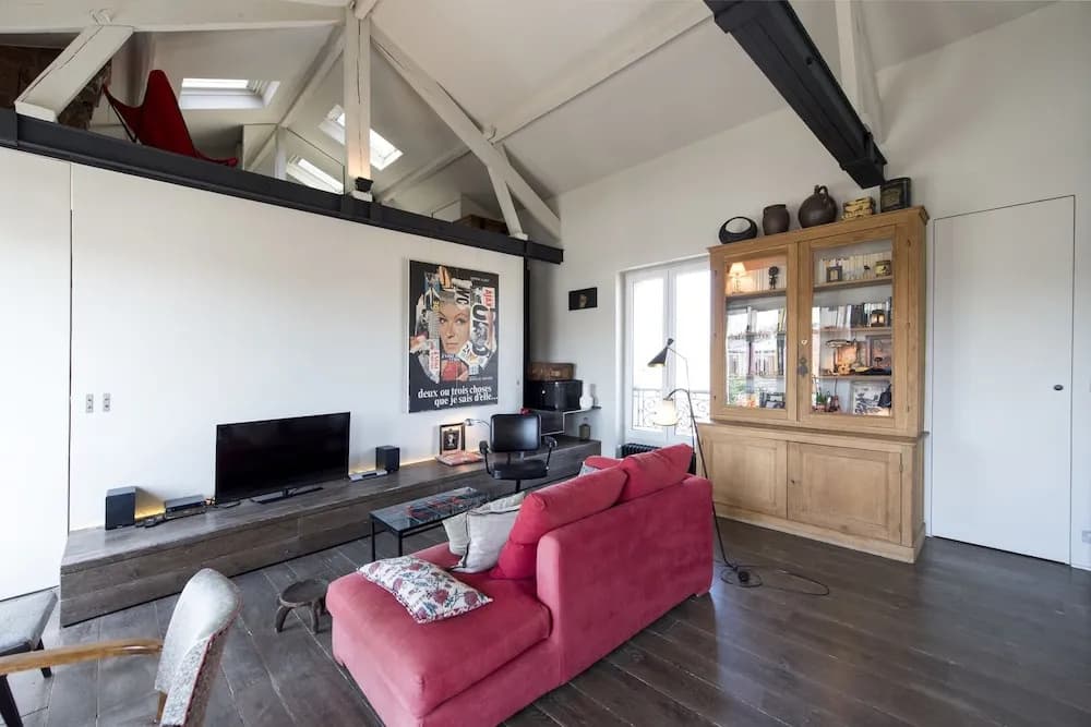 Loft Apartment in the 18th - main photo