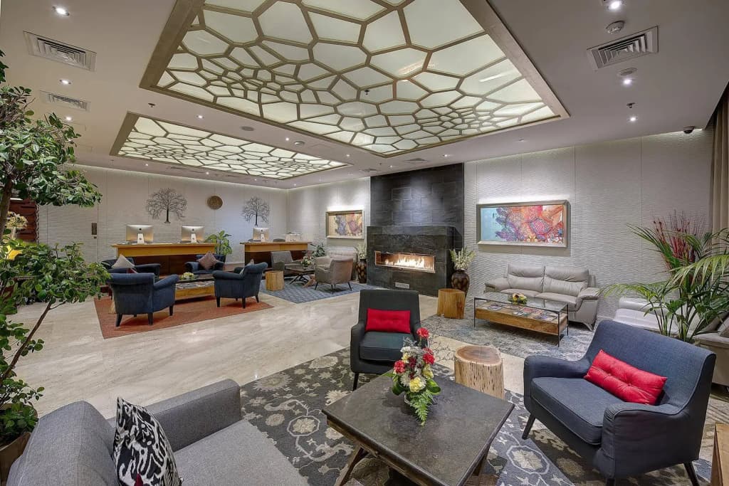 Grandeur Hotel - photo 15