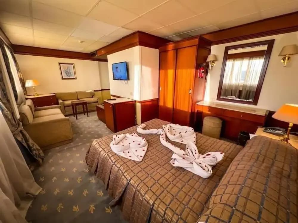 prince omar boat - photo 4