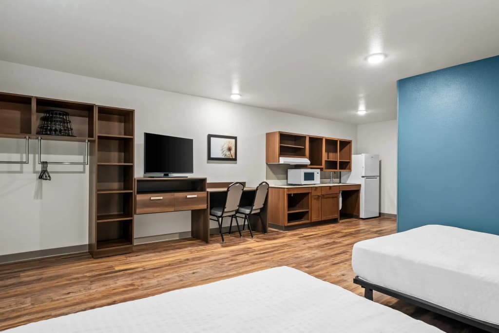 WoodSpring Suites Orlando East UCF - photo 13
