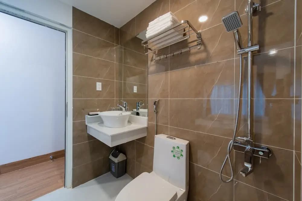 Marilla Hotel - photo 10