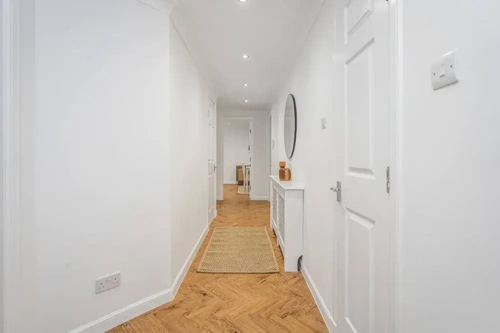 Luxury 2bed 2bath-ground Floor-free Parking - photo 13