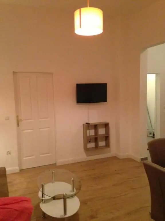 City Apartment - photo 3