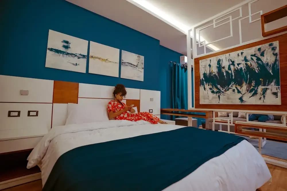 Travelholic Inn - photo 22