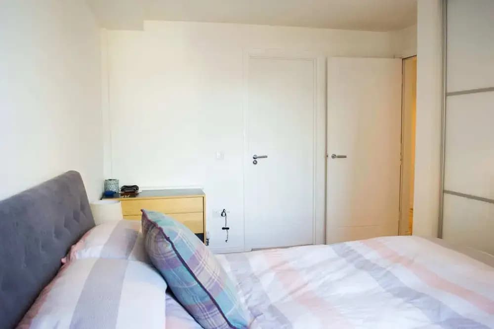 Modern Home By Leith Walk - photo 3
