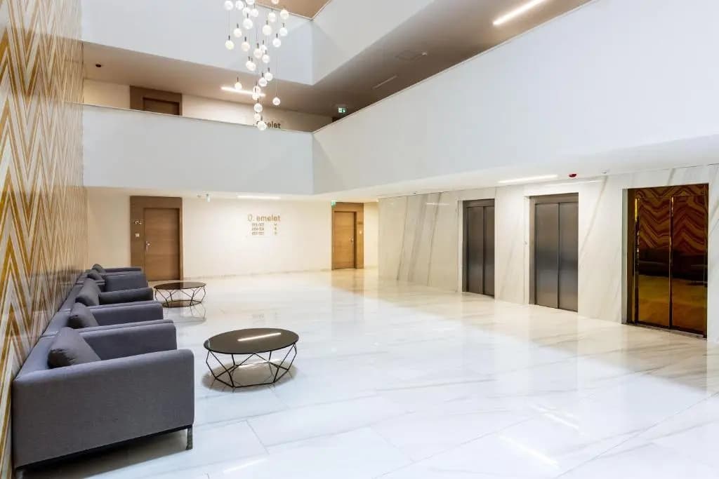 All Time Elegance In The Pulsing City - photo 7