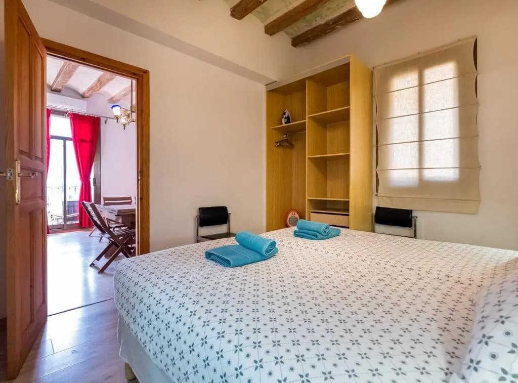 Apartamentos El Pintor - photo 2