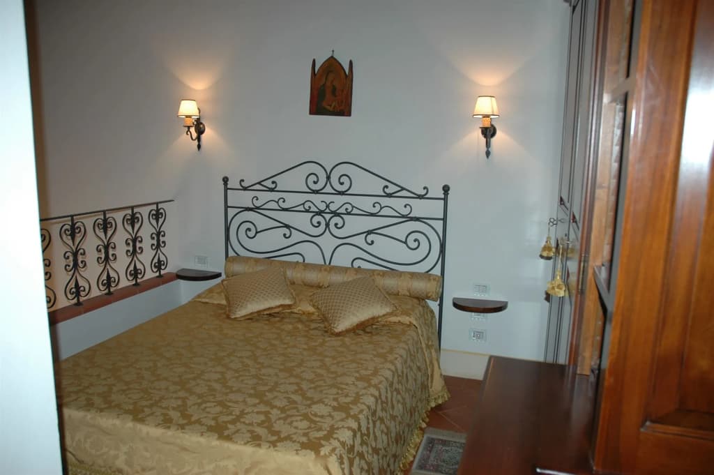 First of Florence Residence - photo 2